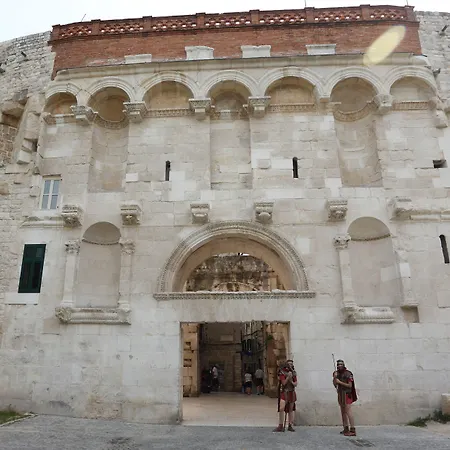 Golden Gate Dream Guest house Split